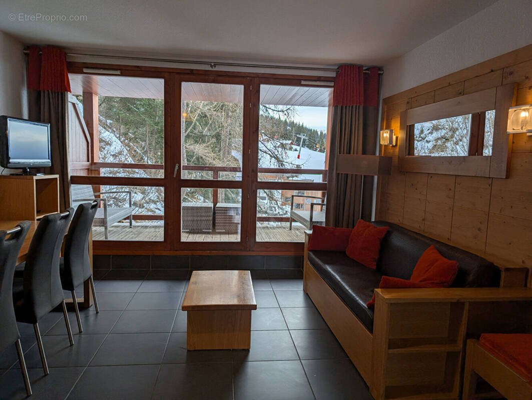 Appartement à LES CHAPELLES