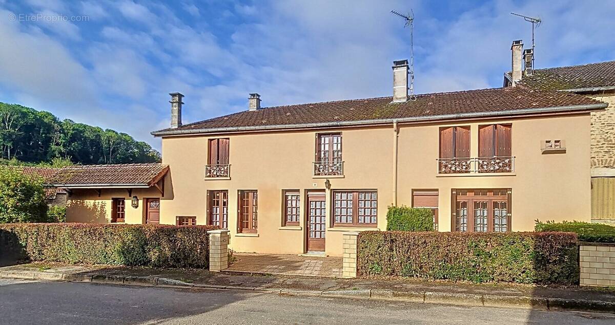 Maison à RANGECOURT