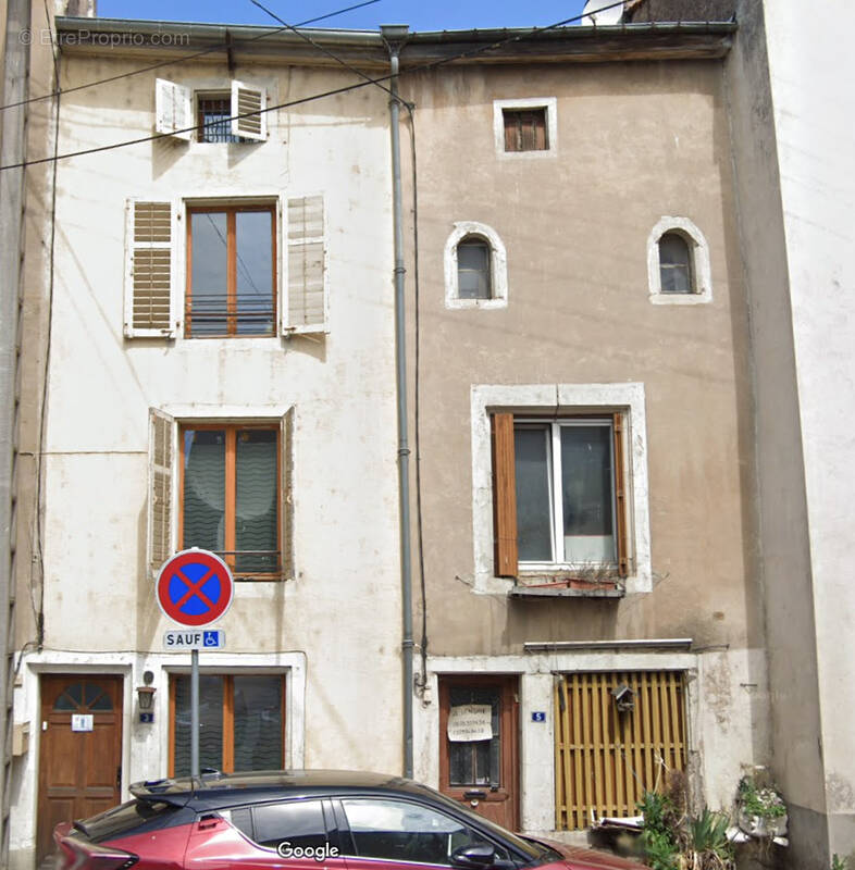 Appartement à VEZELISE