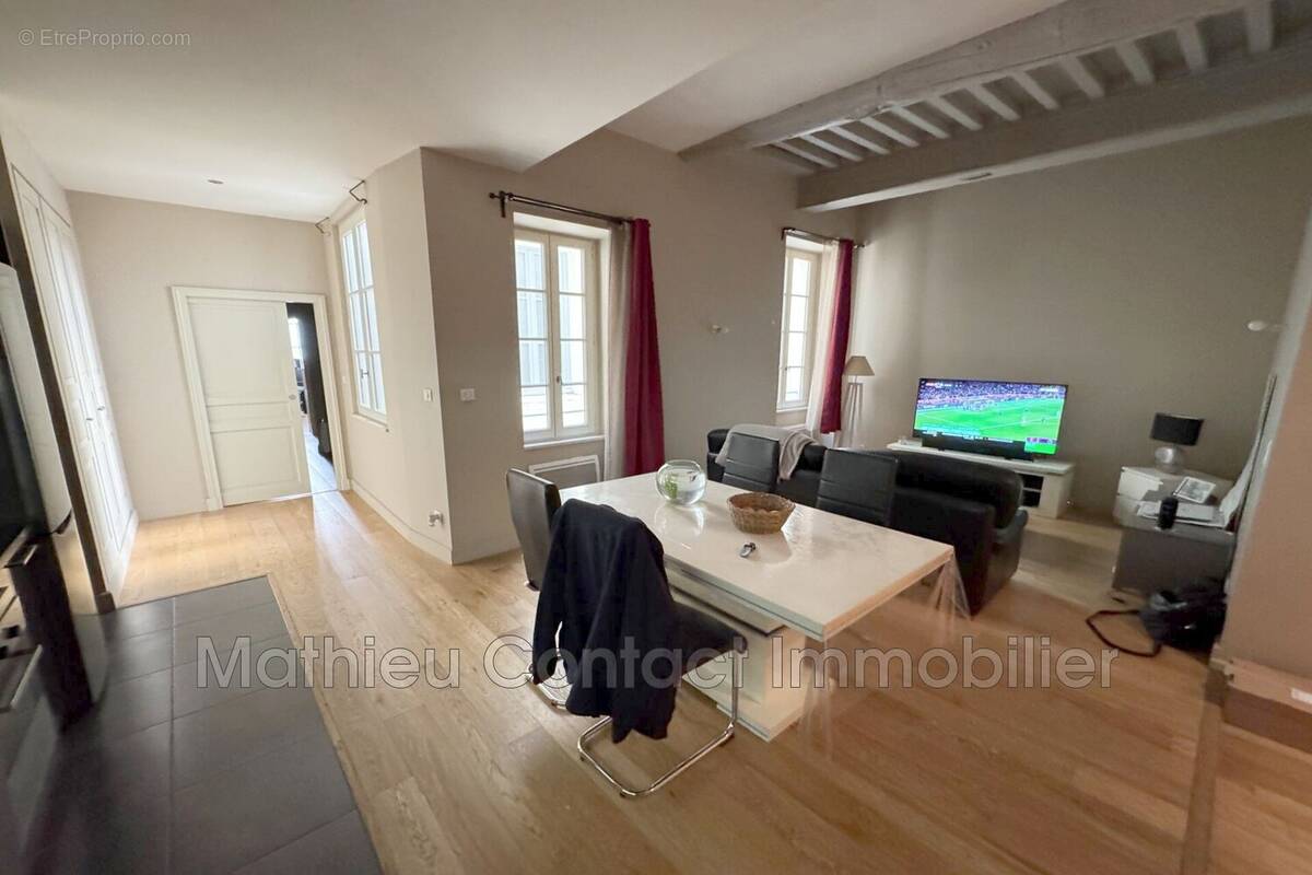 Appartement à NIMES