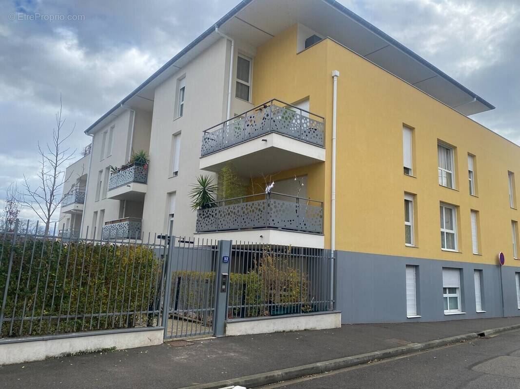 Appartement à VERNAISON