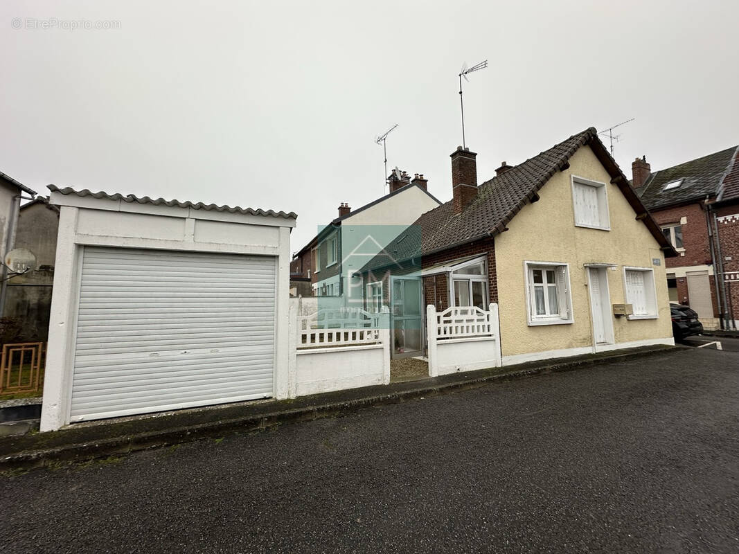 Maison à PERONNE