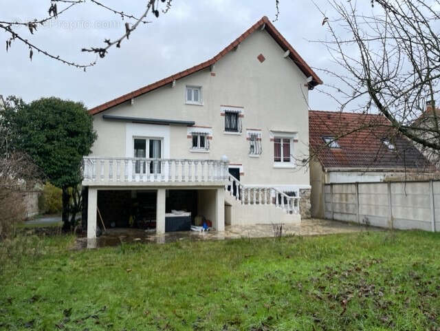 Maison à CHELLES