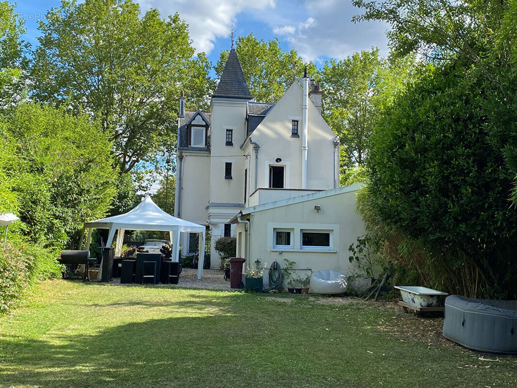 Maison à CHELLES