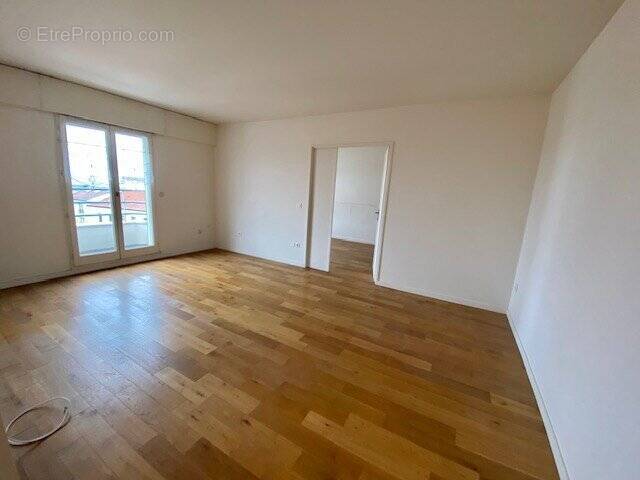 Appartement à RUEIL-MALMAISON