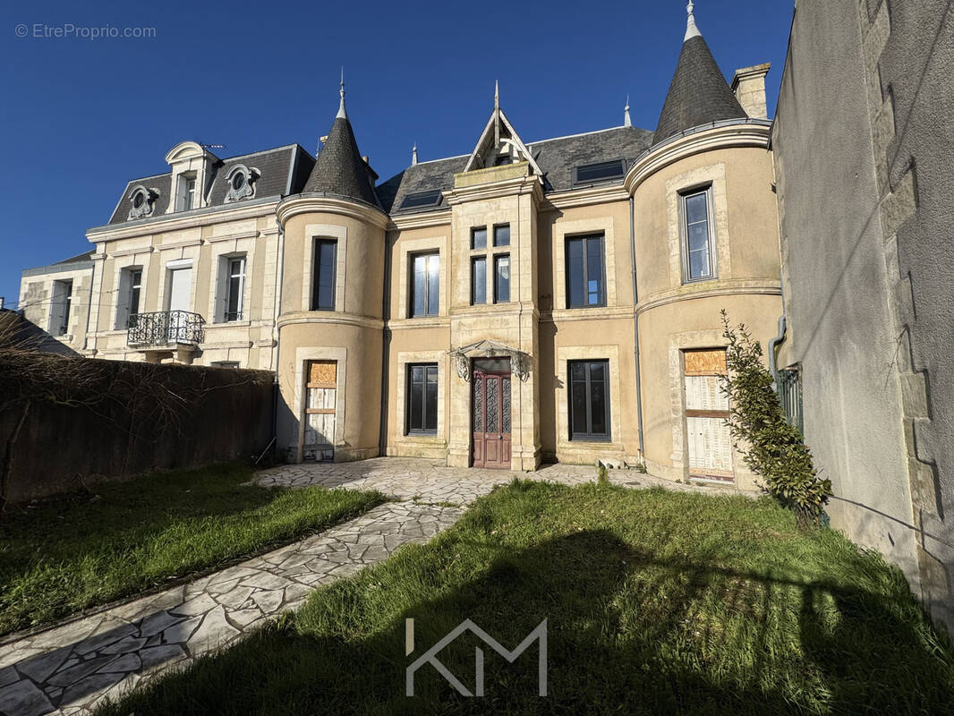 Maison à POITIERS