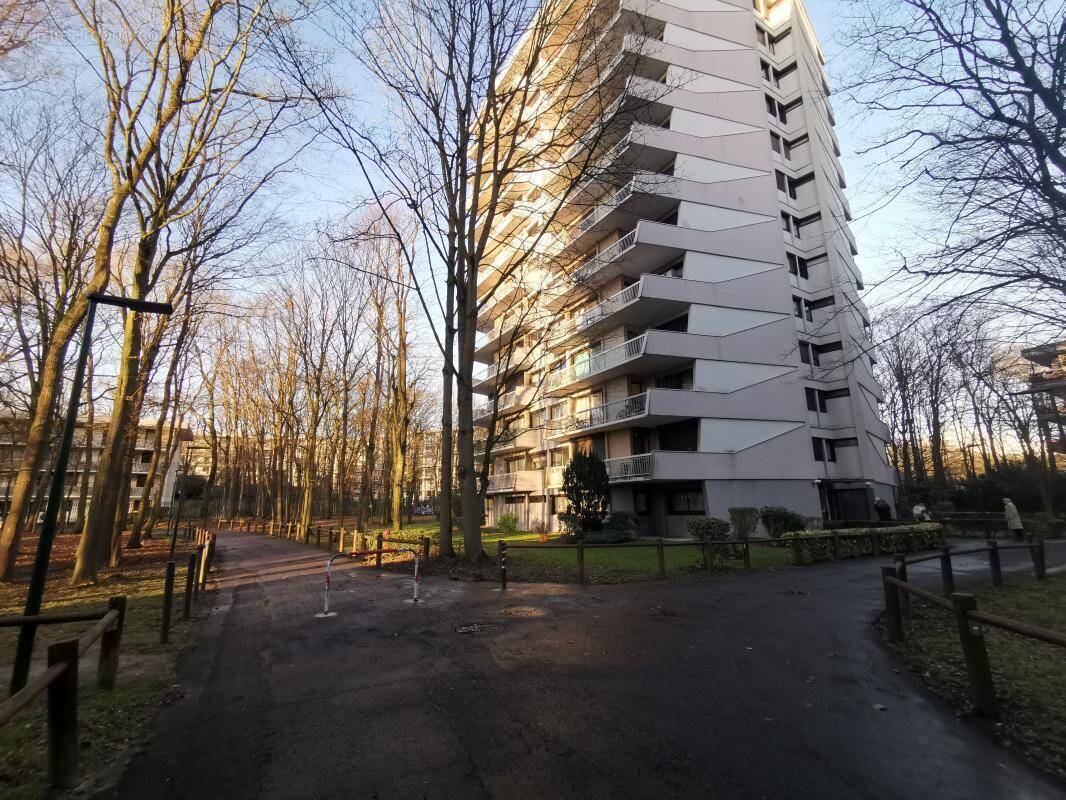 Appartement à TREMBLAY-EN-FRANCE