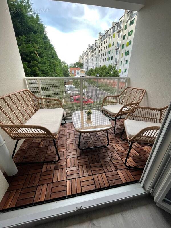 Appartement à GENNEVILLIERS