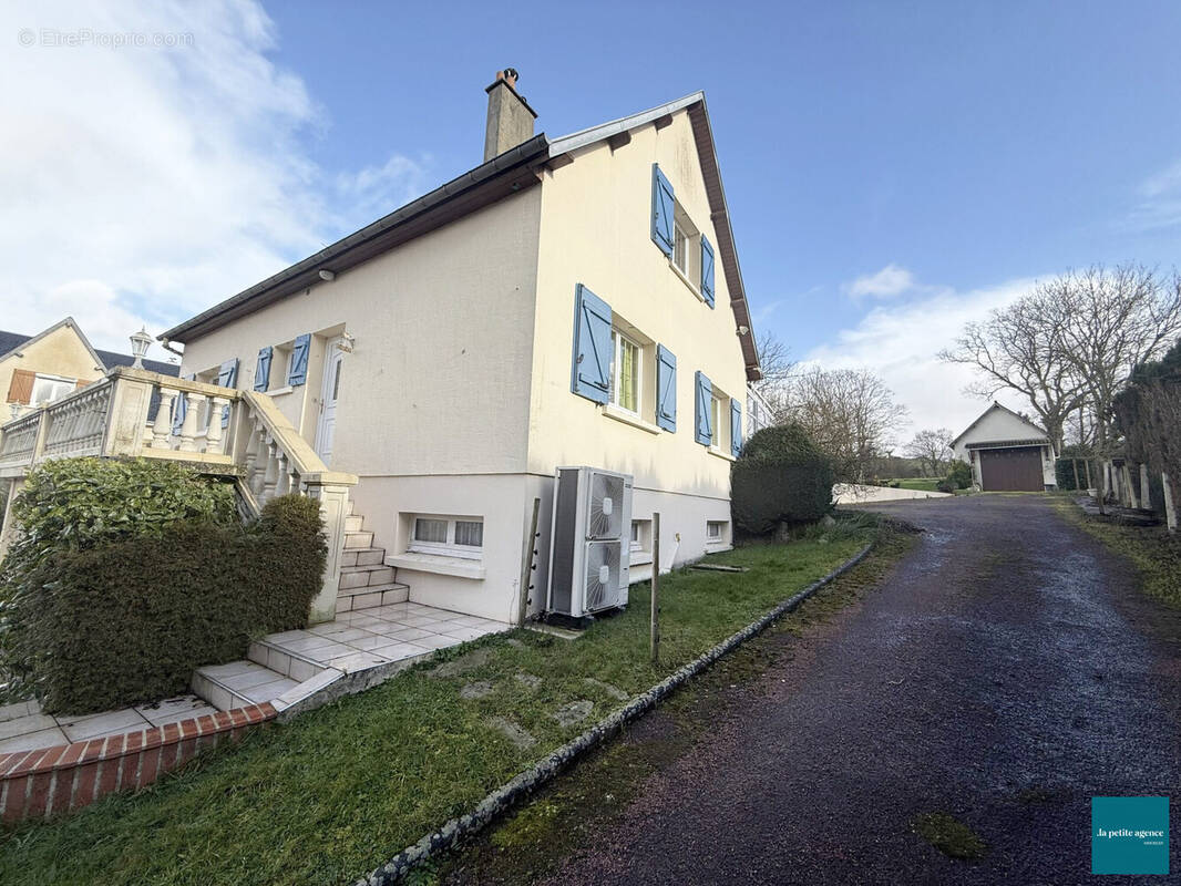 Maison à SAINT-REMY