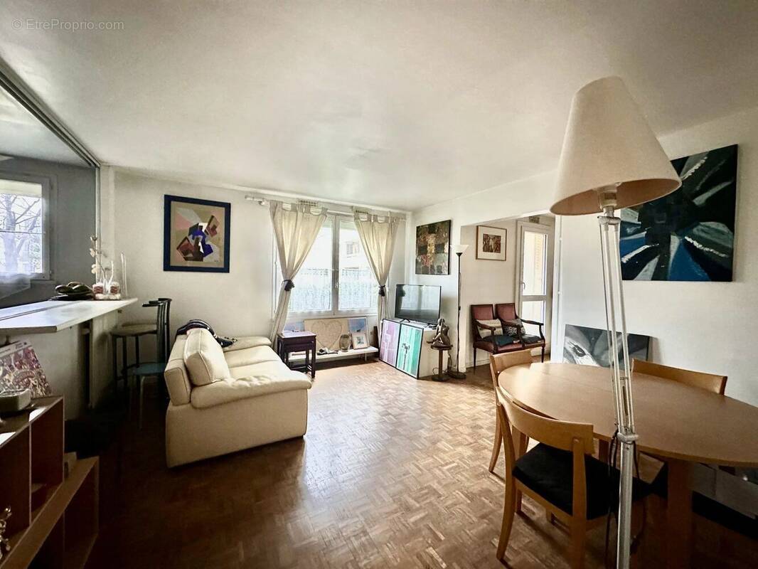 Appartement à MAISONS-ALFORT