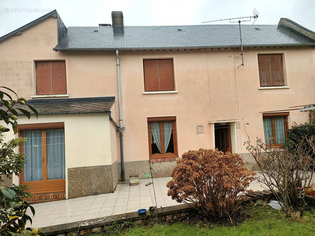 Maison à VATTETOT-SOUS-BEAUMONT