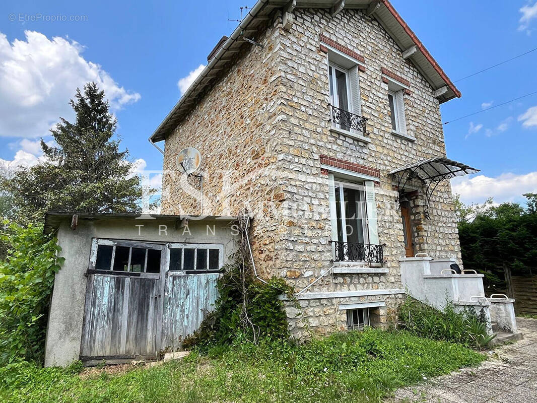 Maison à SAINT-LEU-LA-FORET