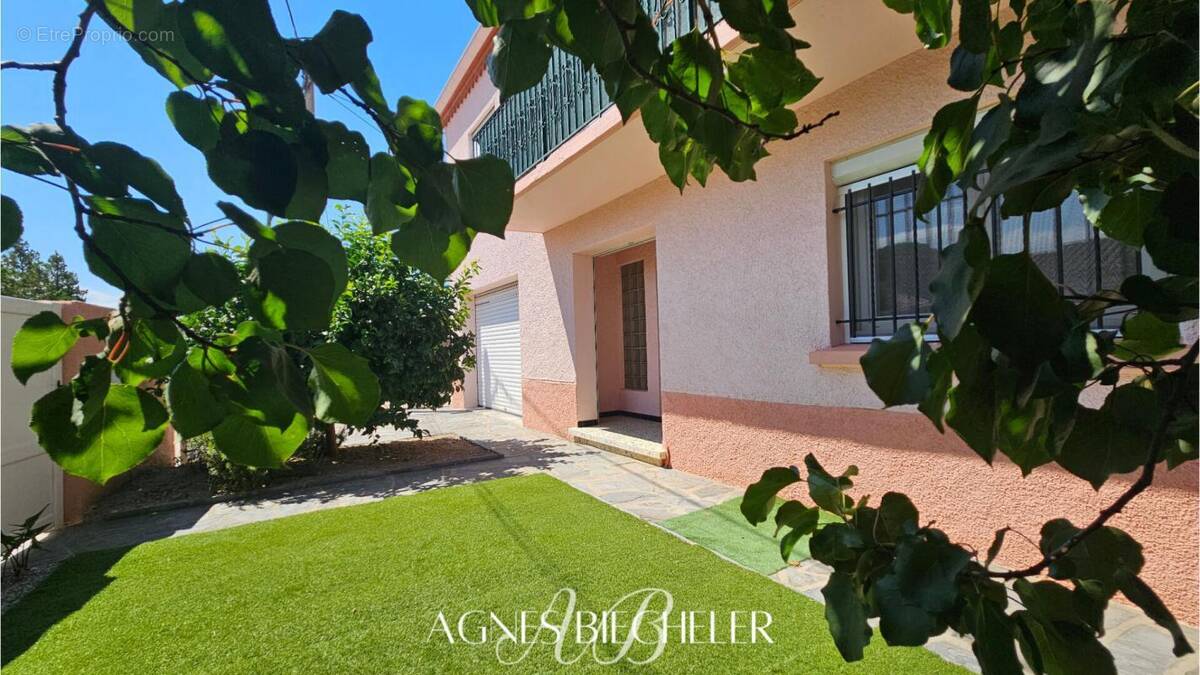 Maison à BAGES