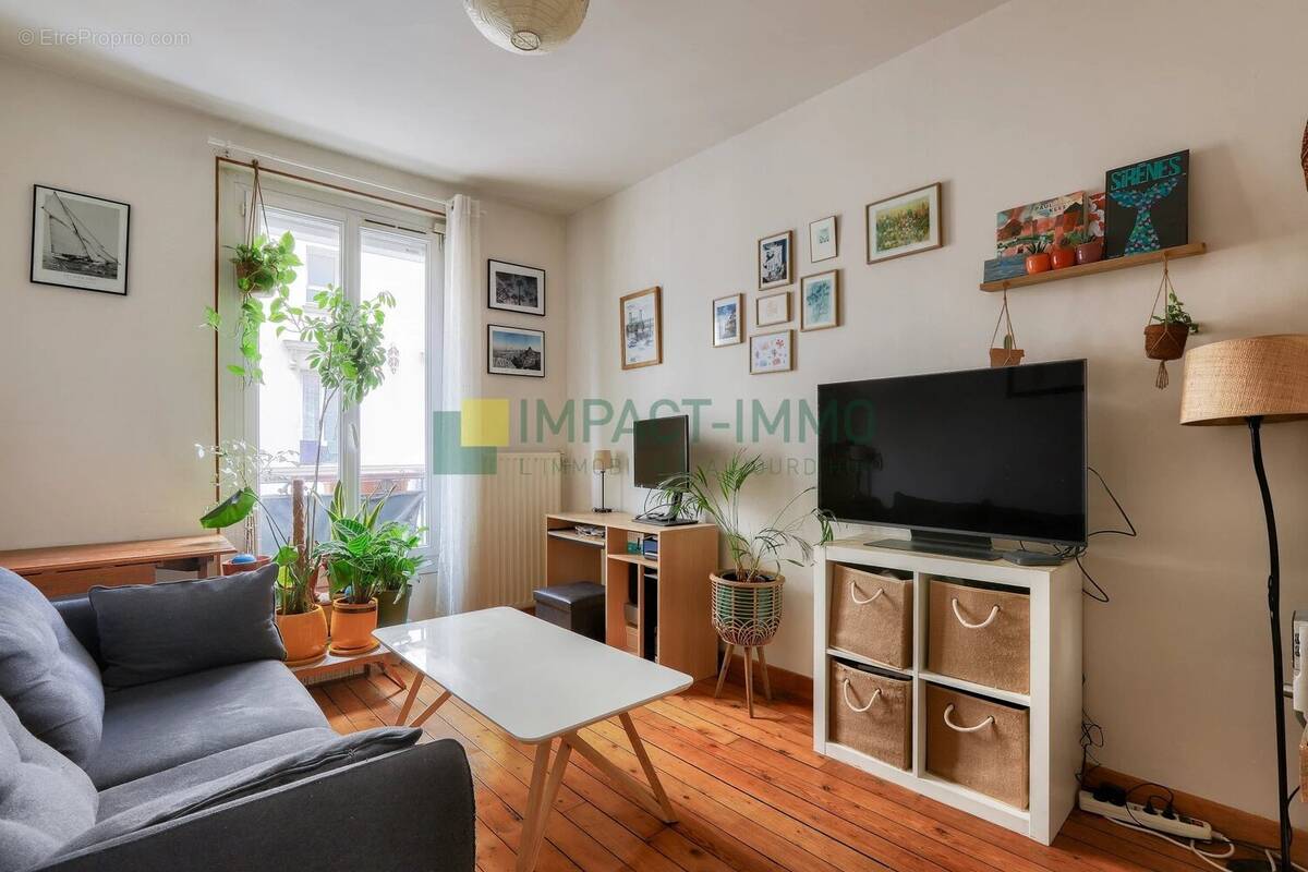 Appartement à CLICHY