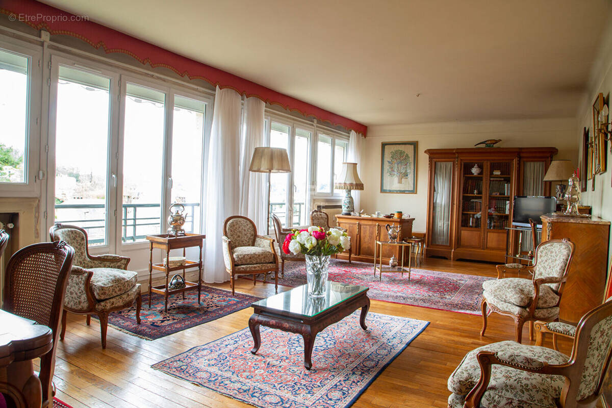 Appartement à SEVRES