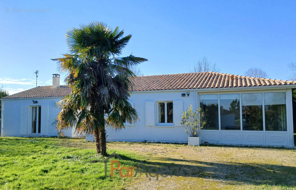 Maison à BREUILLET