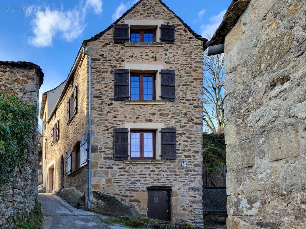 Maison à NAJAC