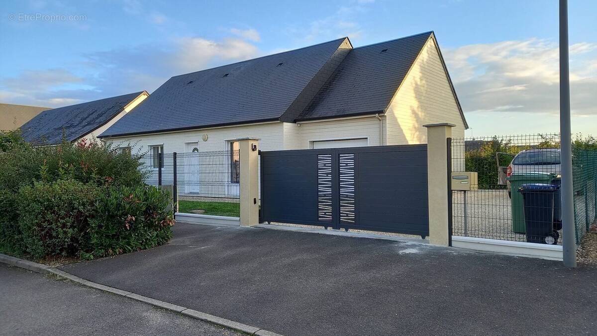 Maison à JOUE-LES-TOURS