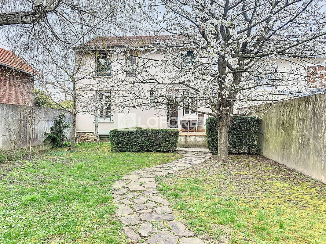 Maison à L&#039;HAY-LES-ROSES