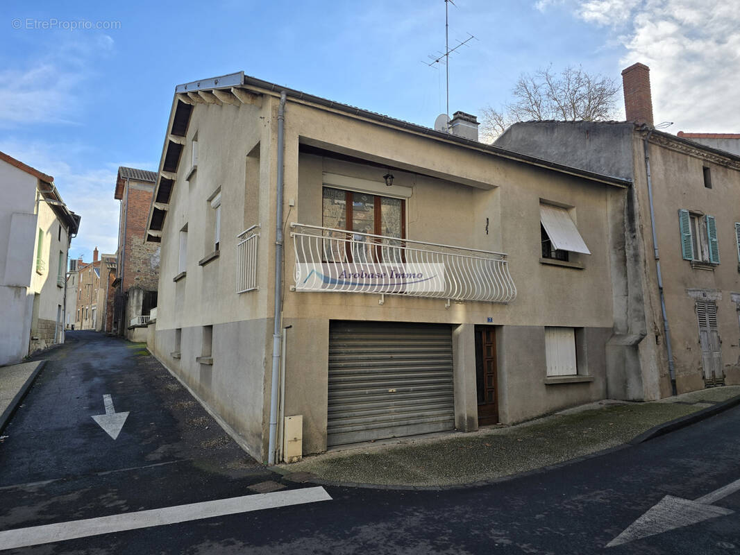 Maison à SAINTE-FLORINE