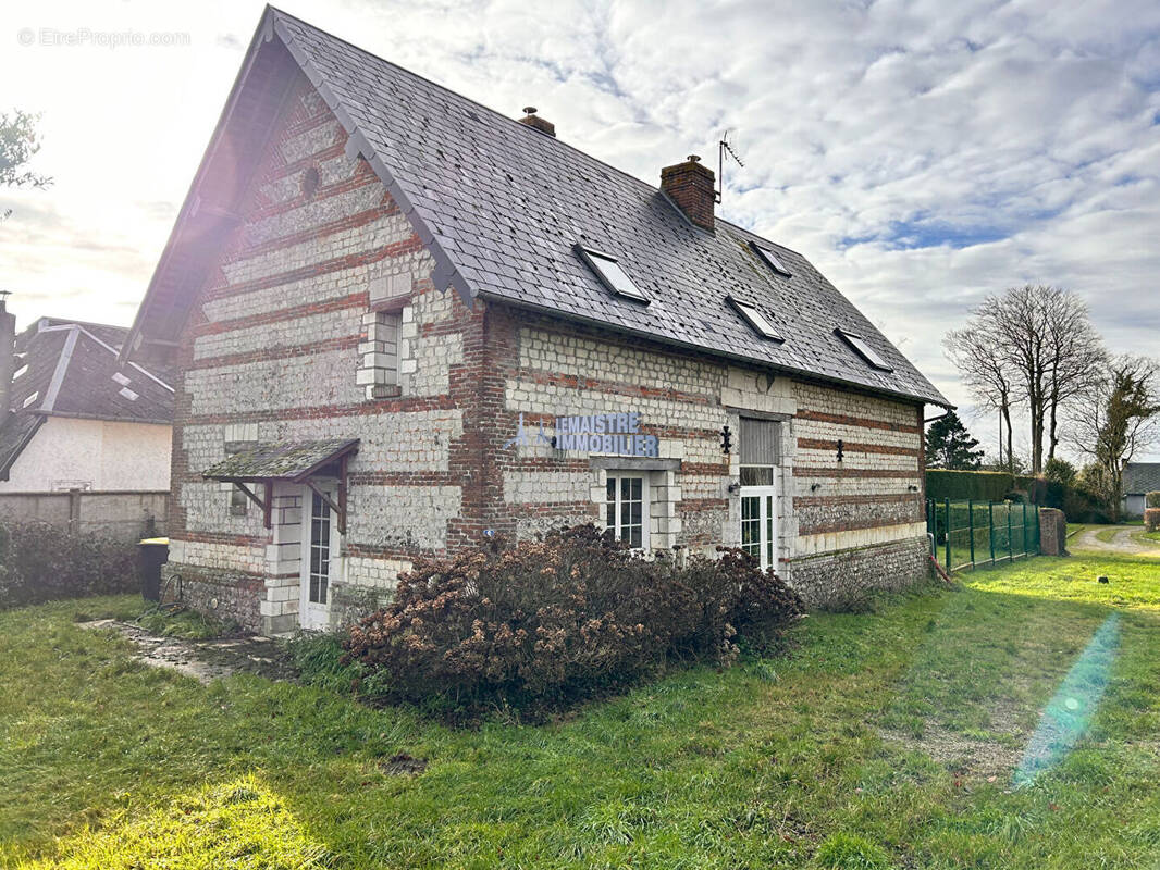 Maison à ANGERVILLE-L&#039;ORCHER