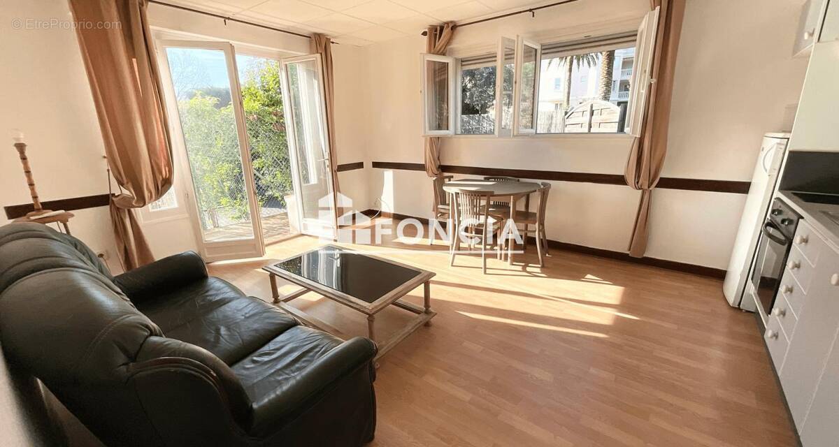 Appartement à SAINT-RAPHAEL