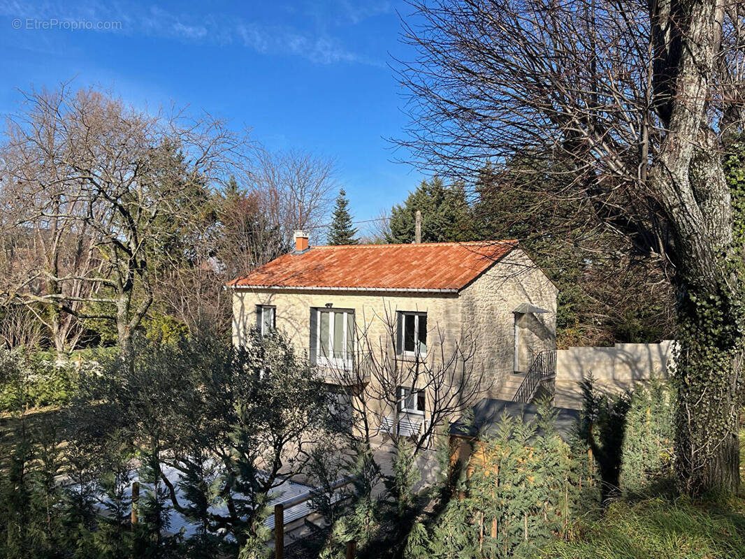 Maison à MALAUCENE