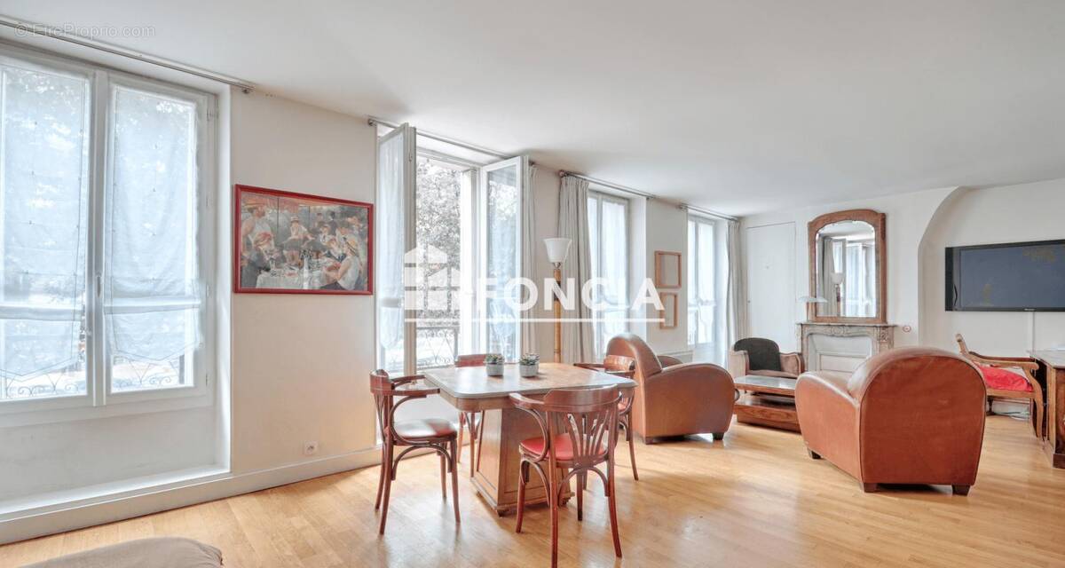 Appartement à PARIS-12E