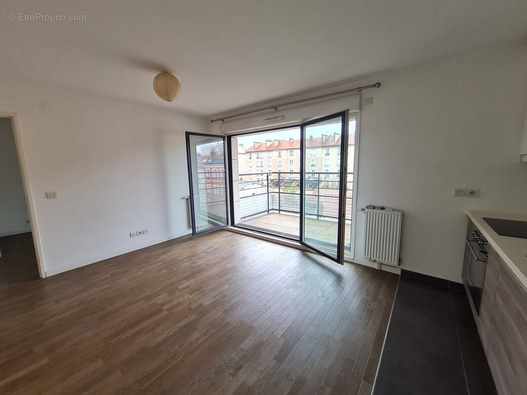 Appartement à MONTROUGE