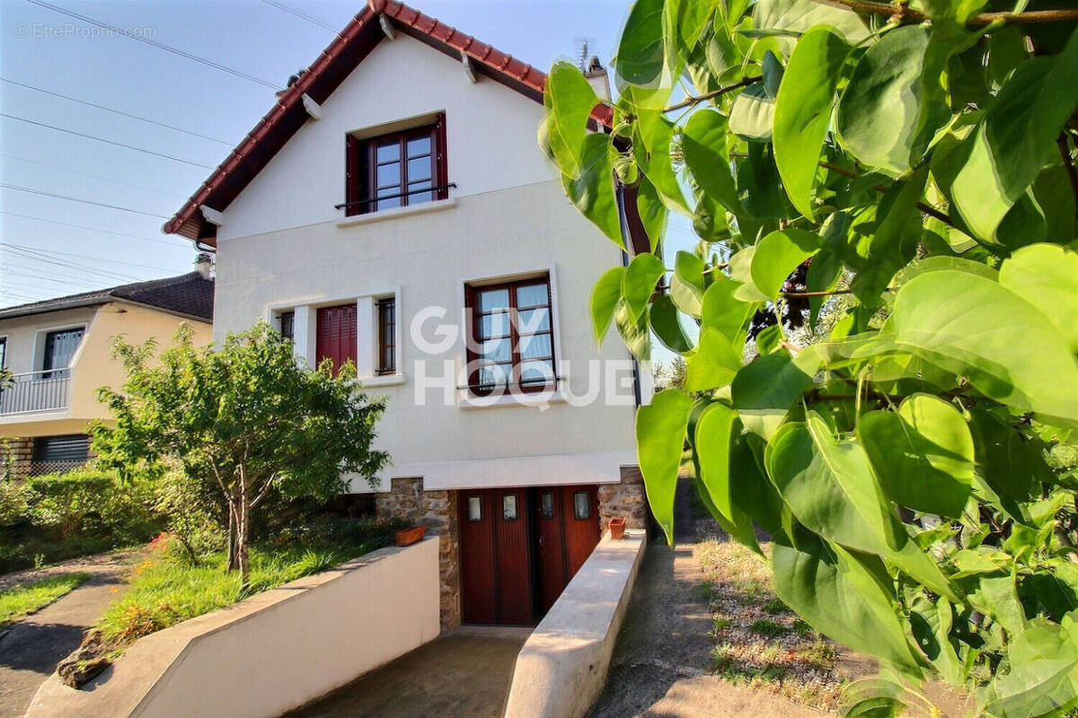 Maison à EPINAY-SUR-SEINE