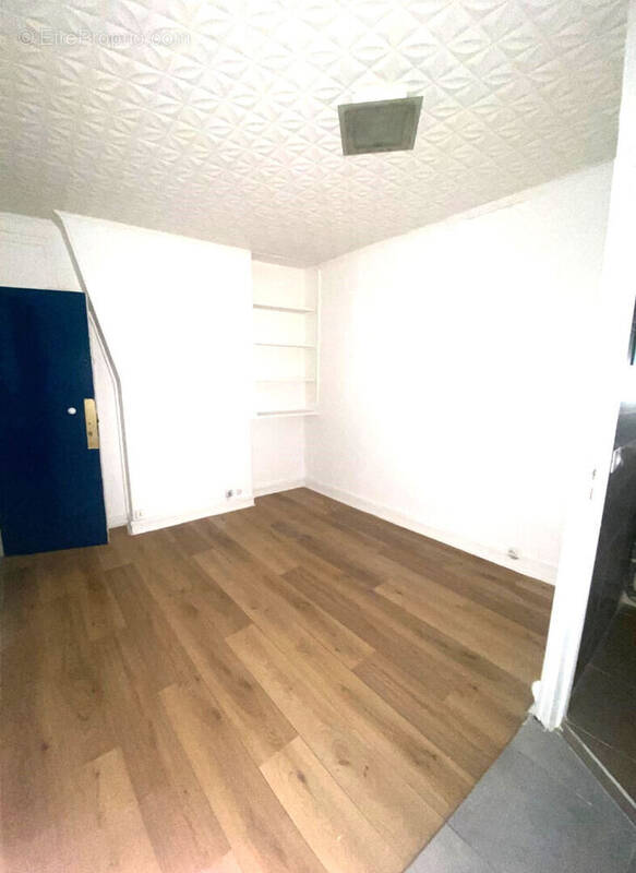 Appartement à PARIS-19E