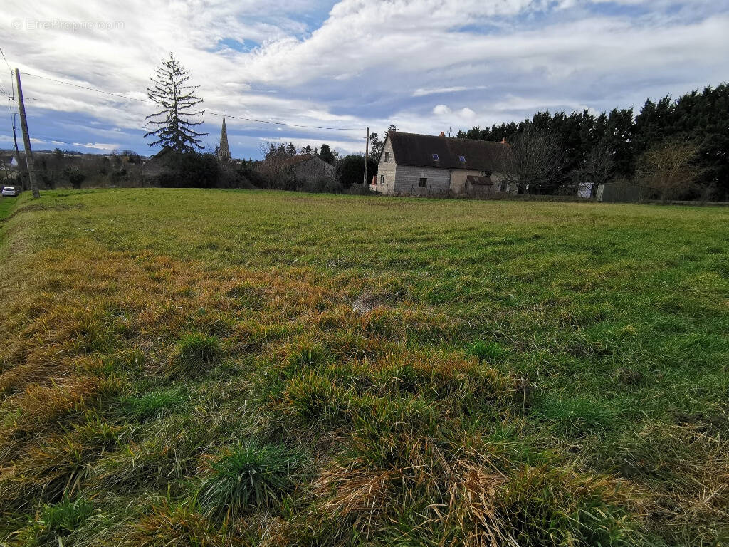 Terrain à SAULCET