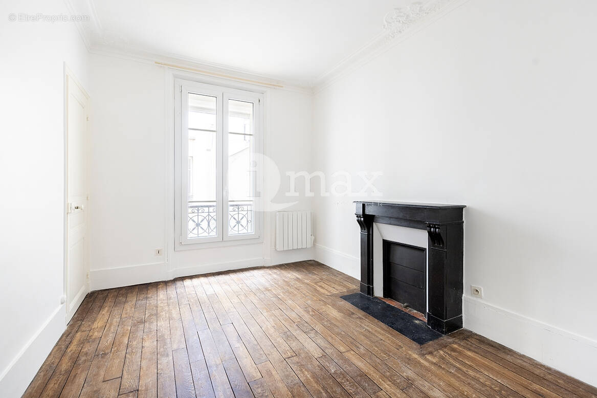 Appartement à LEVALLOIS-PERRET