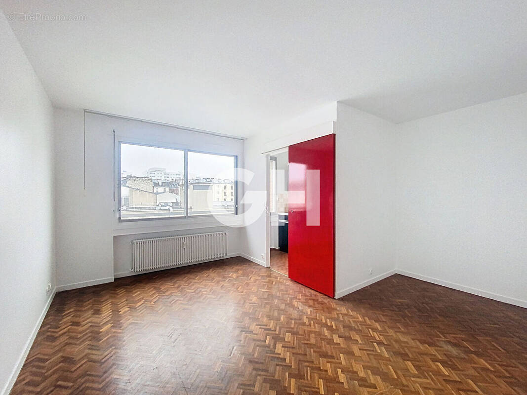 Appartement à PARIS-11E