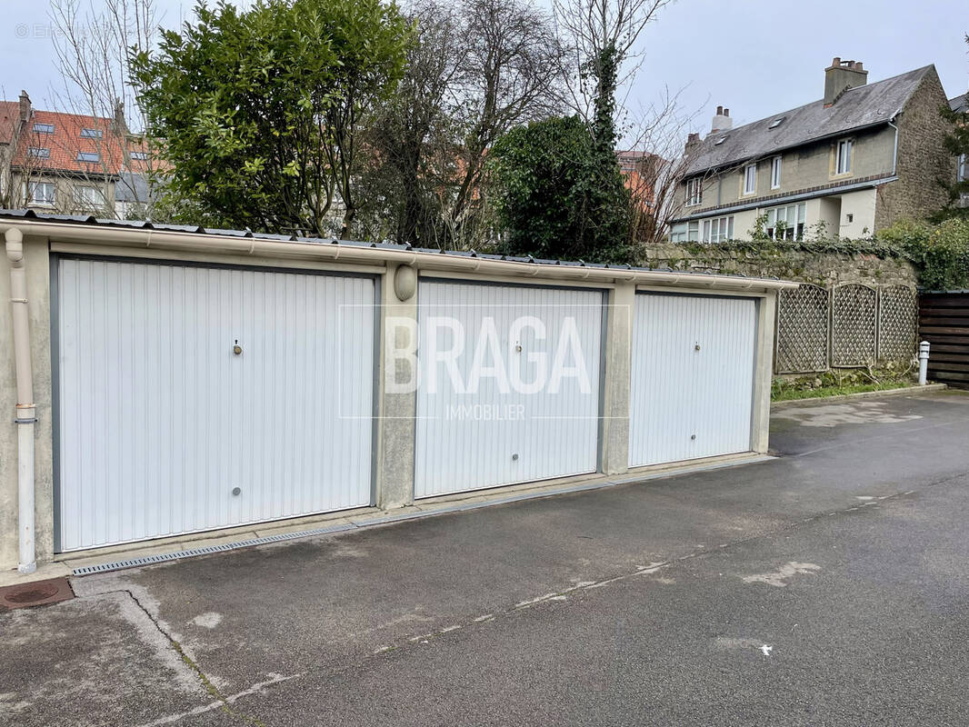 Parking à BOULOGNE-SUR-MER