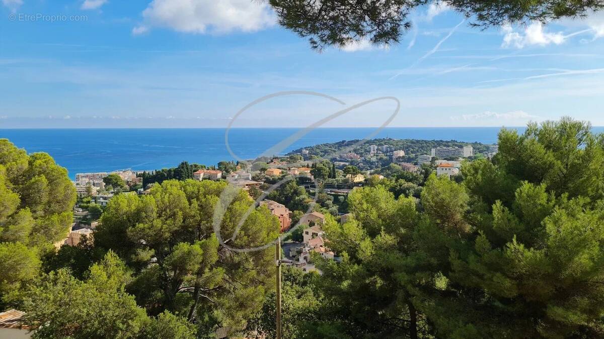 Maison à ROQUEBRUNE-CAP-MARTIN