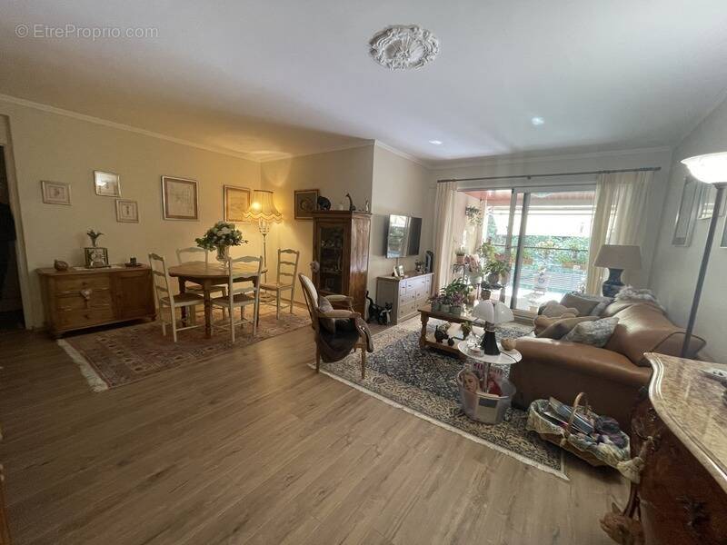 Appartement à ARLES