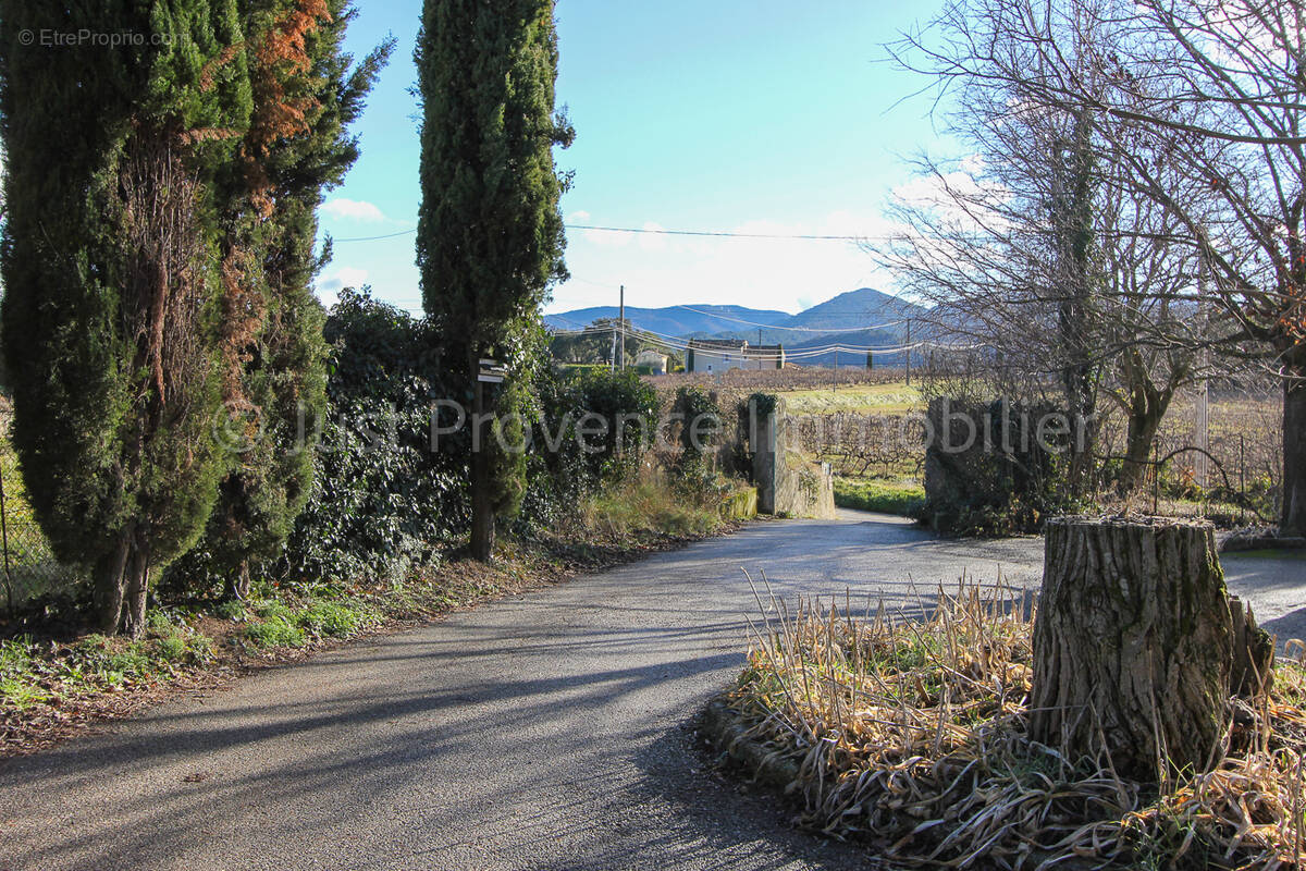 Maison à VAISON-LA-ROMAINE