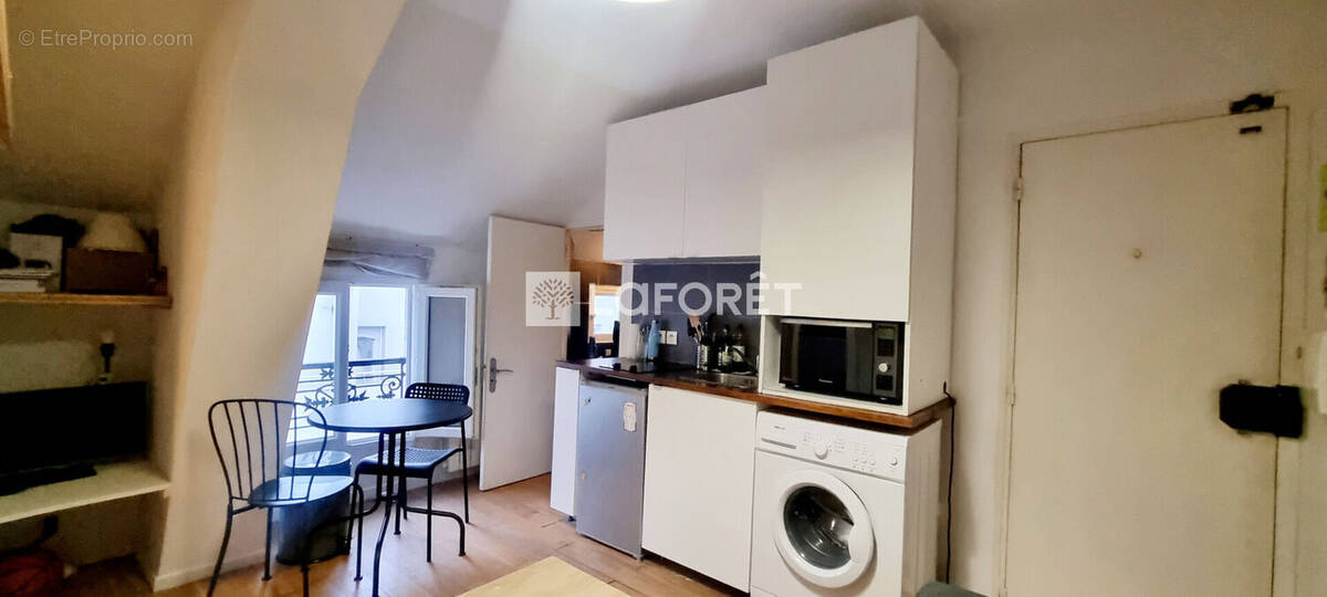 Appartement à PARIS-11E