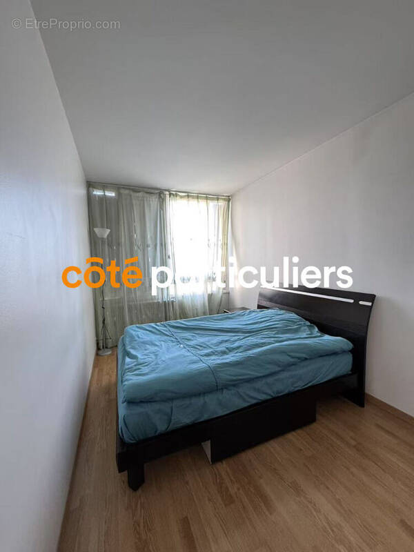 Appartement à AUBERVILLIERS