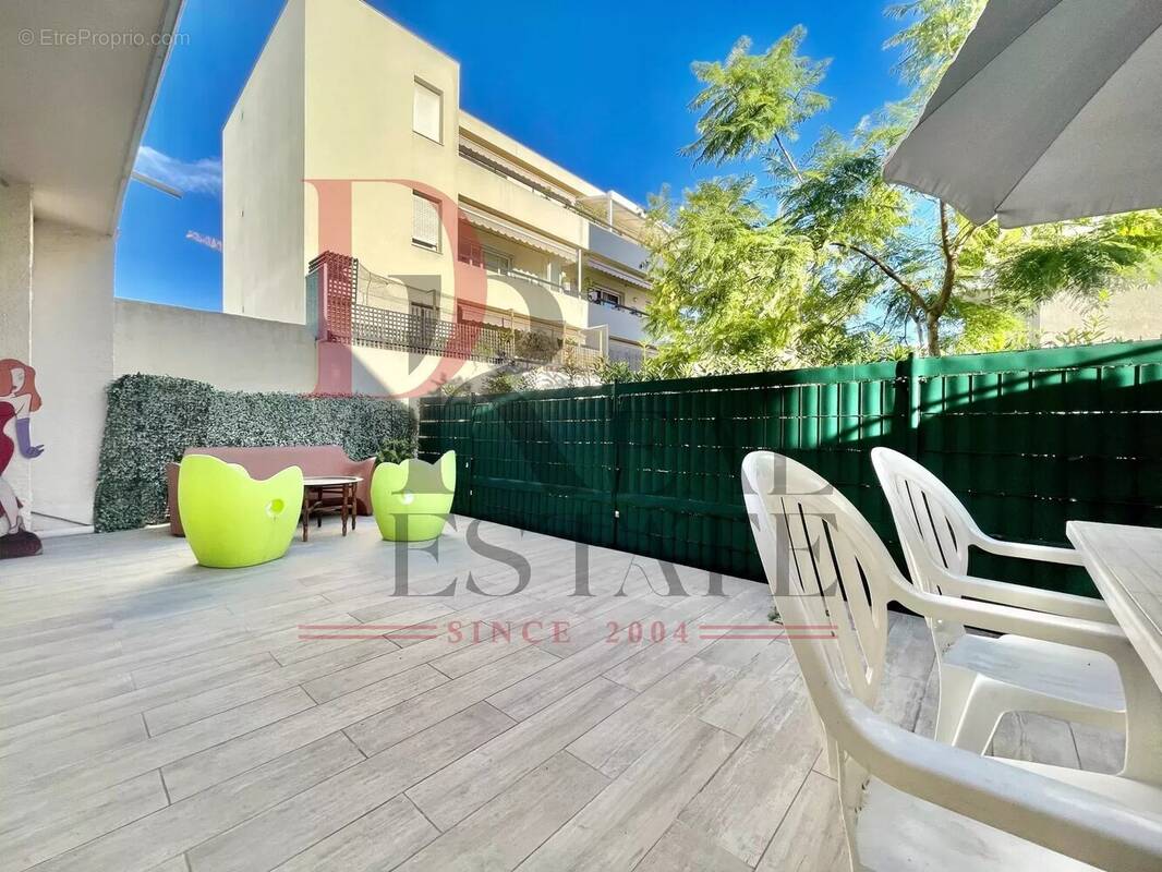 Appartement à ROQUEBRUNE-CAP-MARTIN