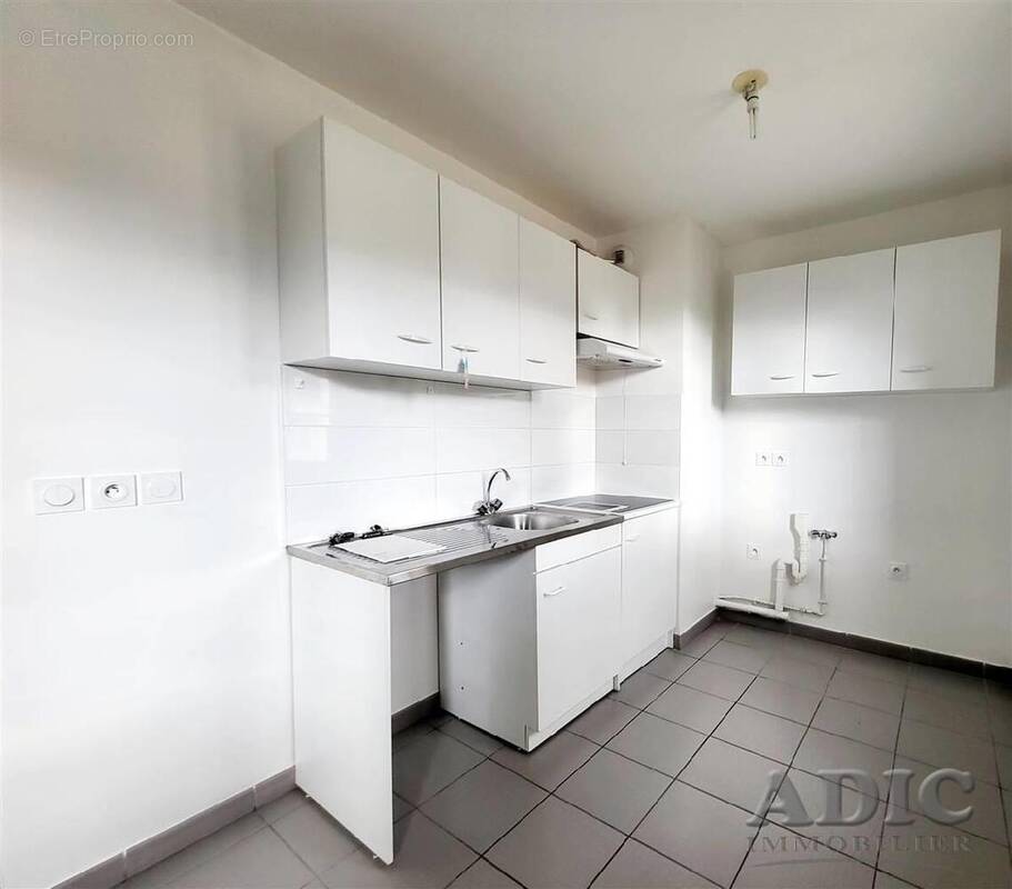 Appartement à LE PLESSIS-BELLEVILLE