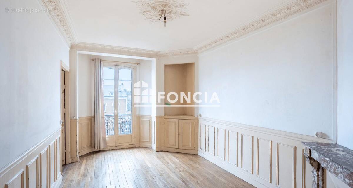 Appartement à SAINT-DENIS