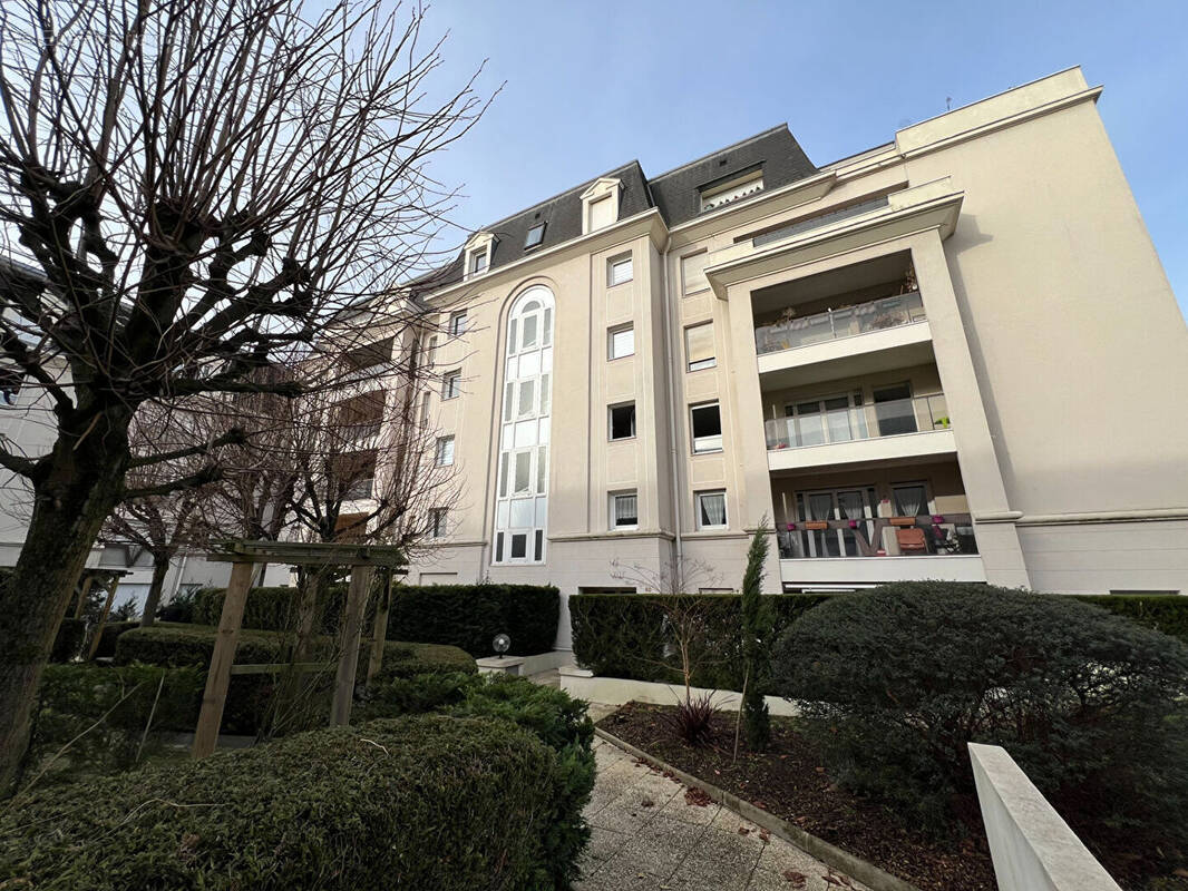 Appartement à LIVRY-GARGAN