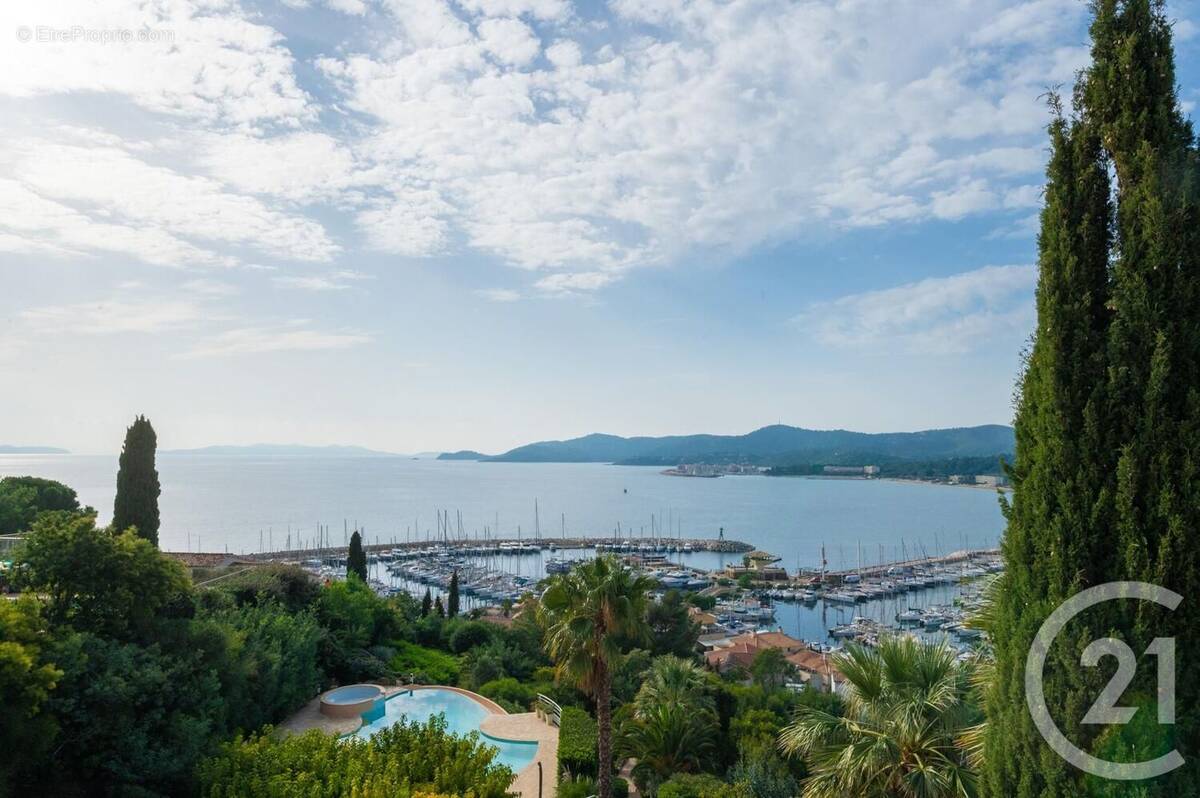 Appartement à LE LAVANDOU