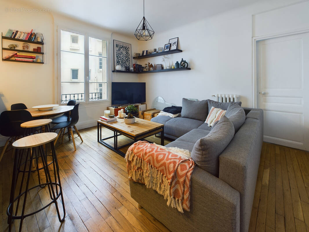 Appartement à ISSY-LES-MOULINEAUX