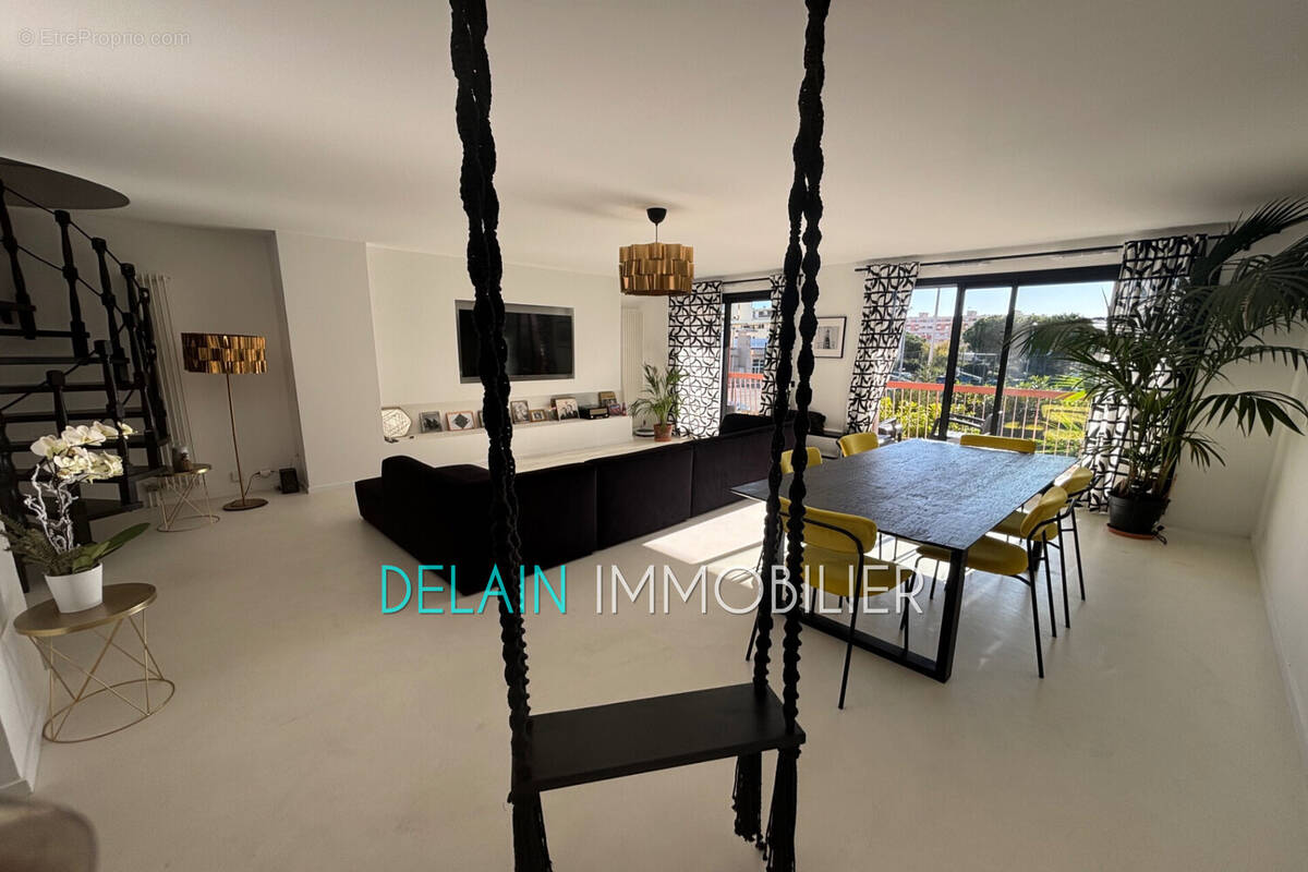 Appartement à CAGNES-SUR-MER