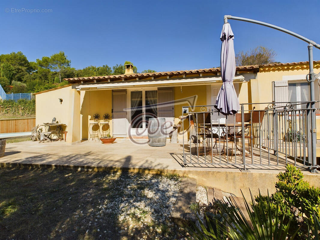 Maison à SAINT-MAXIMIN-LA-SAINTE-BAUME