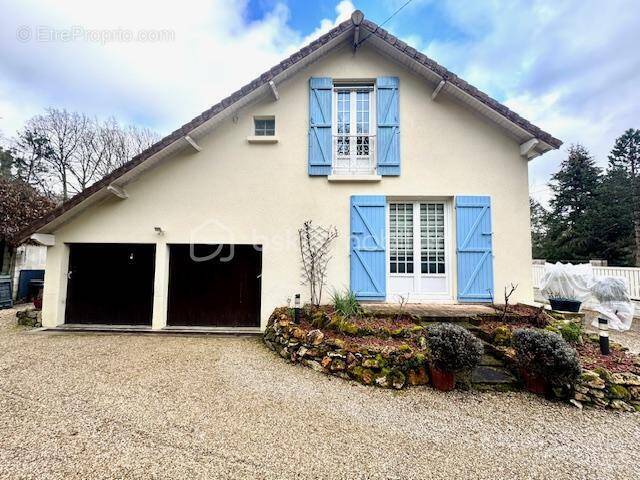 Maison à SAMOIS-SUR-SEINE