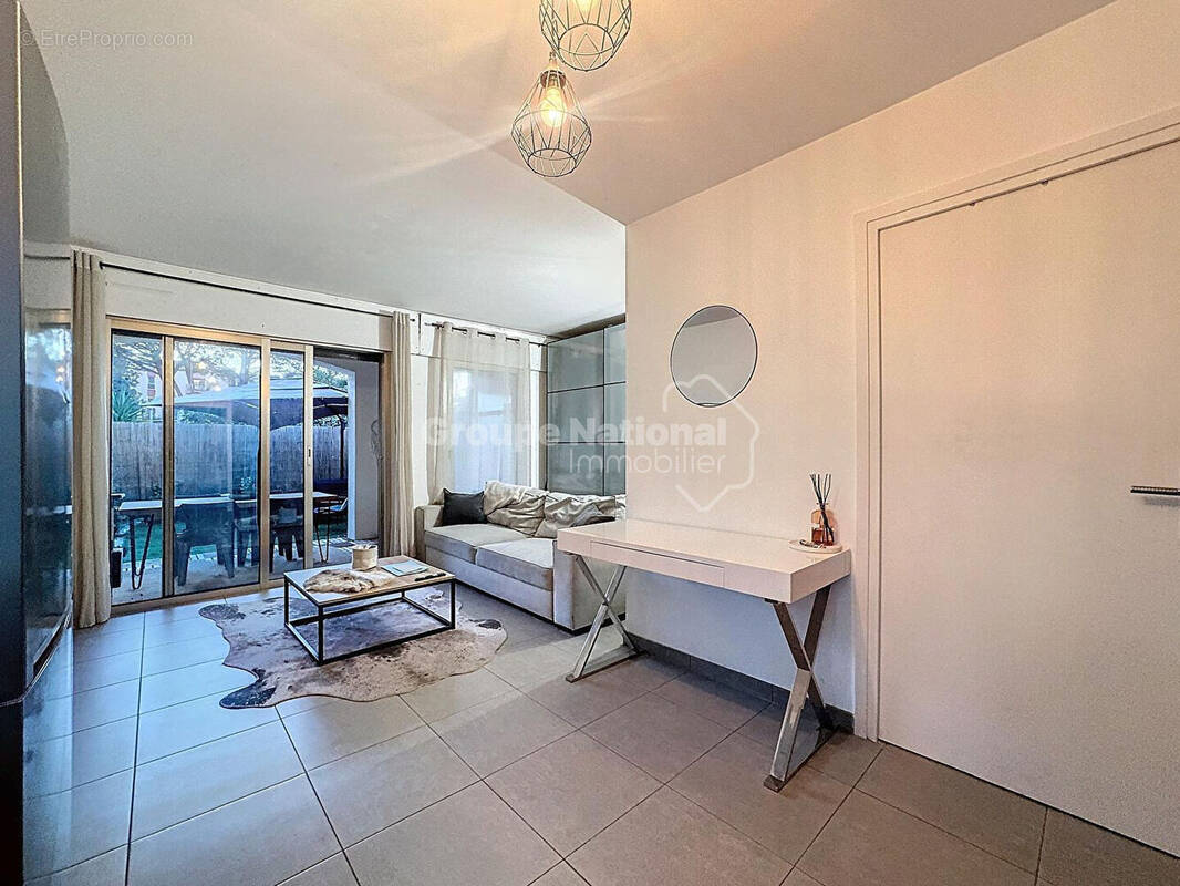 Appartement à MOUGINS